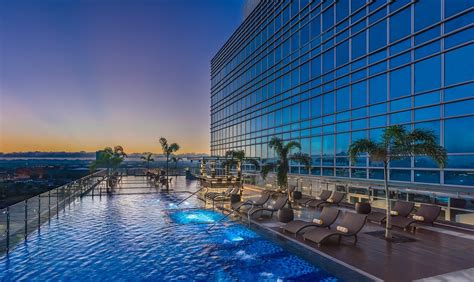 Richmonde Hotel Iloilo .
